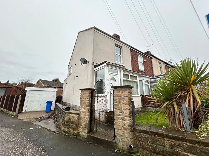 3 Bedroom Parking To Rent In Fife Street, Sheffield, South Yorkshire, S9