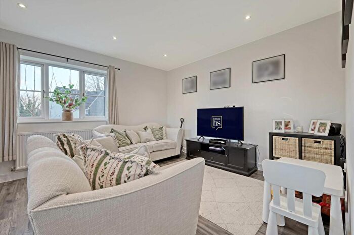 2 Bedroom Duplex For Sale In Domos Place, Ongar Road, CM15