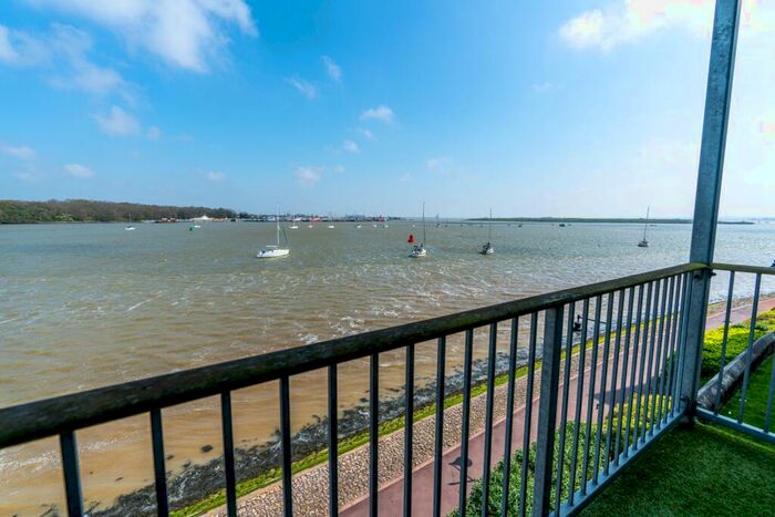 2 Bedroom Apartment To Rent In Malin House, Rivermead, St. Mary`s Island, Chatham, Kent, ME4