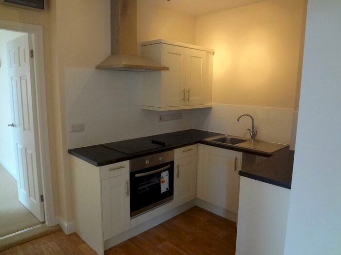 2 Bedroom Flat To Rent In Chapel Street, Ripley, DE5