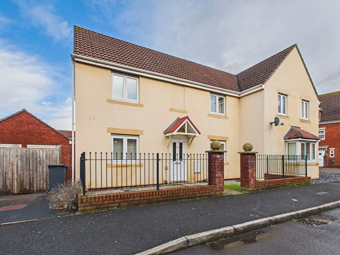 3 Bedroom Semi Detached House For Sale In Marsa Way, Bridgwater, TA6