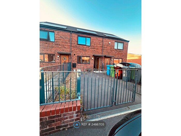 2 Bedroom Terraced House To Rent In Morton Hall Road, Manchester, M12