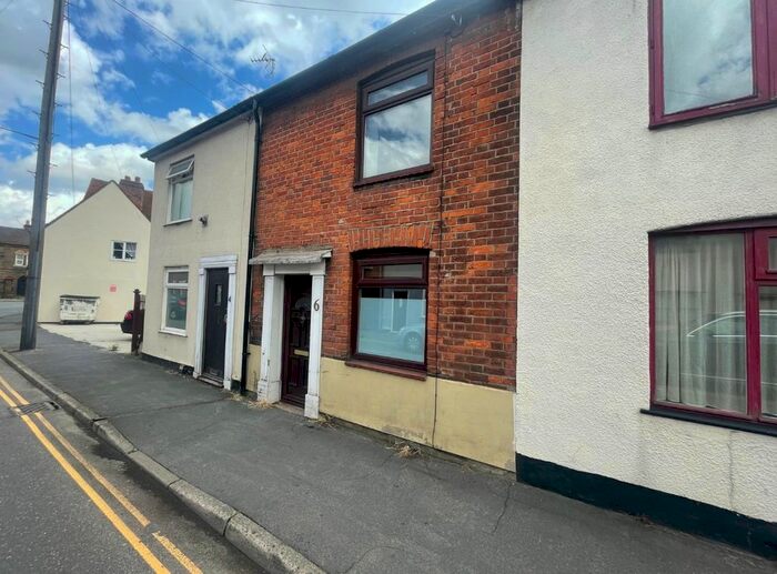 2 Bedroom Property To Rent In Brook Street, Colchester, CO1