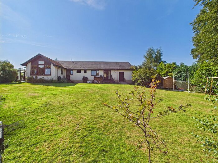 5 Bedroom Bungalow For Sale In Woodhaven Little Blair Drive, Blairgowrie, Perthshire, PH10