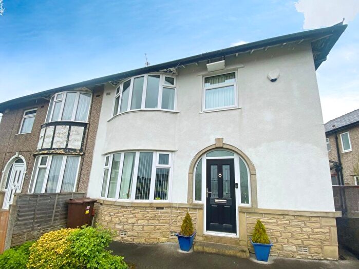 2 Bedroom Semi-Detached House To Rent In Eastern Avenue, Burnley, Lancashire, BB10