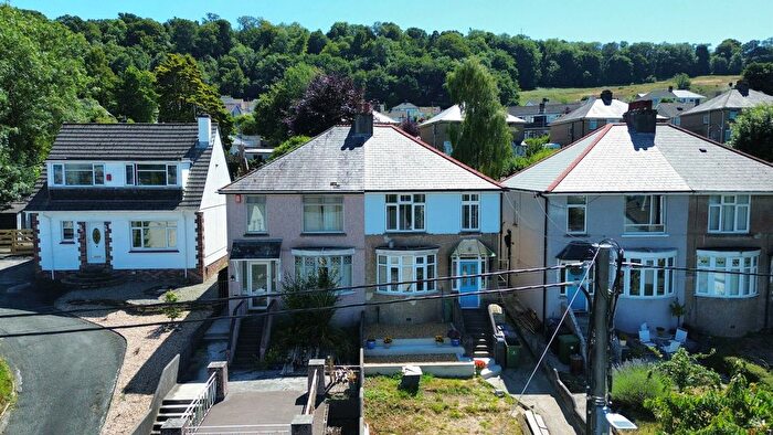 3 Bedroom Semi-Detached House For Sale In Underlane, Plympton, Plymouth., PL7