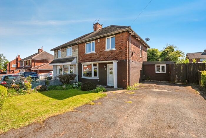 3 Bedroom Semi Detached House For Sale In Top View Crescent, Edlington, Doncaster, DN12