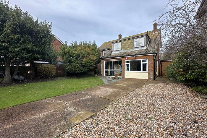 3 Bedroom Detached House For Sale In Godwyn Road, Deal, CT14