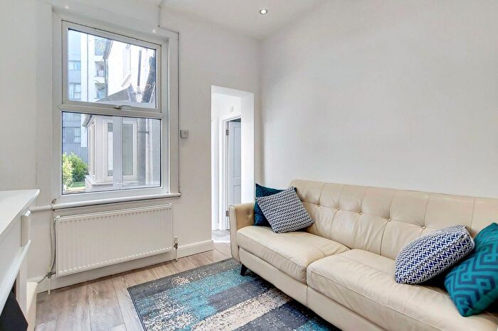2 Bedroom Terraced House To Rent In Portree Street, London, E14