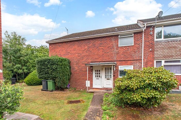 2 Bedroom Maisonette For Sale In Cottage Lane, Marlbrook, Bromsgrove, Worcestershire, B60