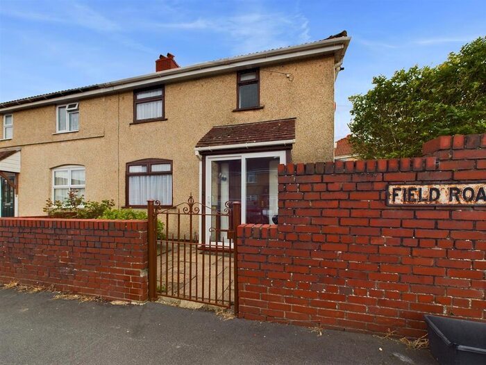 3 Bedroom Semi-Detached House To Rent In Field Road, Kingswood, Bristol, BS15