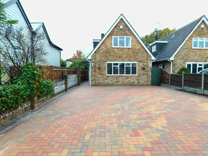 3 Bedroom Detached House To Rent In Brentwood Road, Brentwood, CM13
