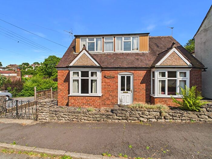 3 Bedroom Bungalow For Sale In Bridge Road, Benthall, Shropshire, ., TF12