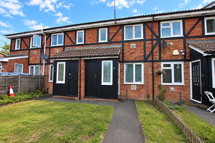 1 Bedroom Terraced House For Sale In Ingleside, Colnbrook, Slough, SL3