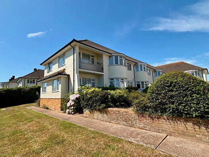 2 Bedroom Flat To Rent In Carmen Court, BN20