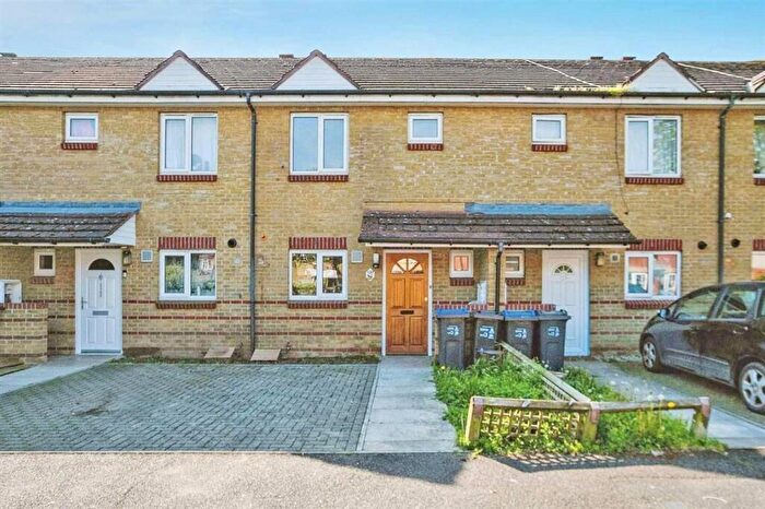 4 Bedroom Terraced House For Sale In Belgrave Road, Mitcham, CR4