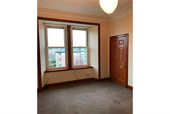 1 Bedroom Flat To Rent In Roseburn Street, EH12