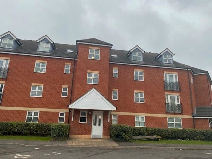 2 Bedroom Apartment To Rent In Palgrave Road, Bedford, MK42