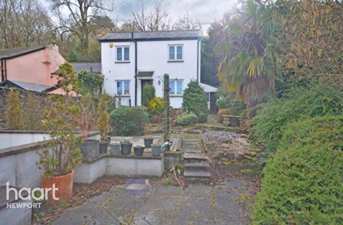 3 Bedroom Semi Detached House For Sale In Belmont Hill, Newport, NP18