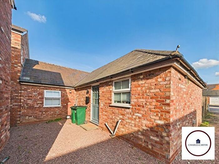 2 Bedroom Bungalow To Rent In Bromyard Road, St Johns, Worcester, WR2
