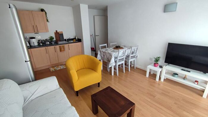2 Bedroom Flat To Rent In Primrose Drive, Ecclesfield, Sheffield, South Yorkshire, Uk, S35