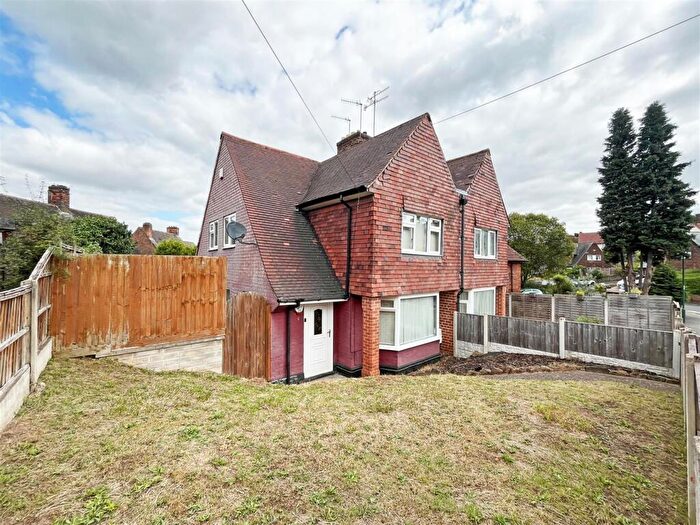 3 Bedroom Semi-Detached House To Rent In Flintham Drive, Sherwood, Nottingham, NG5