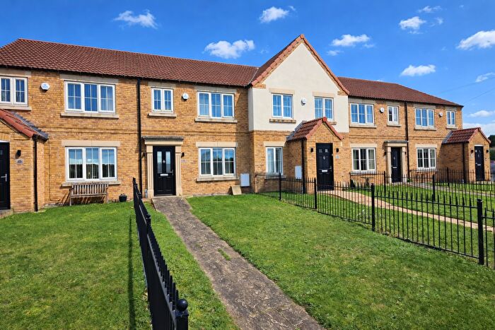 3 Bedroom Mews To Rent In Doncaster Road, Branton, DN3