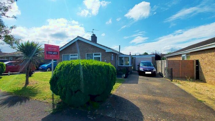 2 Bedroom Bungalow To Rent In Mercia Drive, Ancaster, NG32