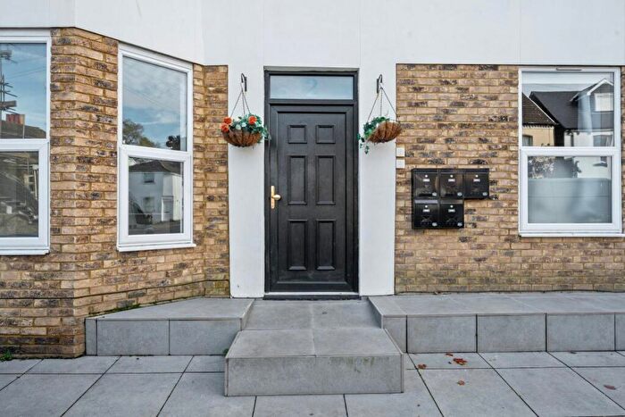 1 Bedroom Flat To Rent In Southwood Road, Ramsgate, CT11