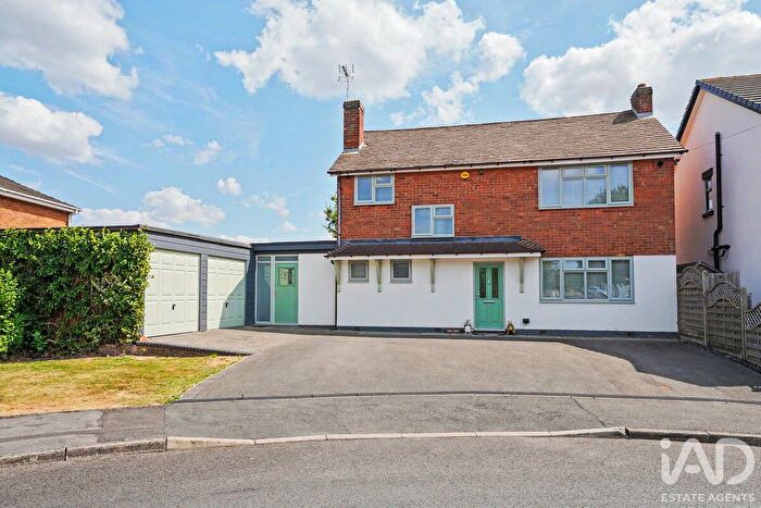 4 Bedroom Detached House For Sale In Sunnyside Lane, Coventry, CV7