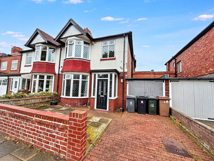 3 Bedroom Semi-Detached House For Sale In Deneholm, Whitley Bay, Whitley Bay, Tyne And Wear, NE25