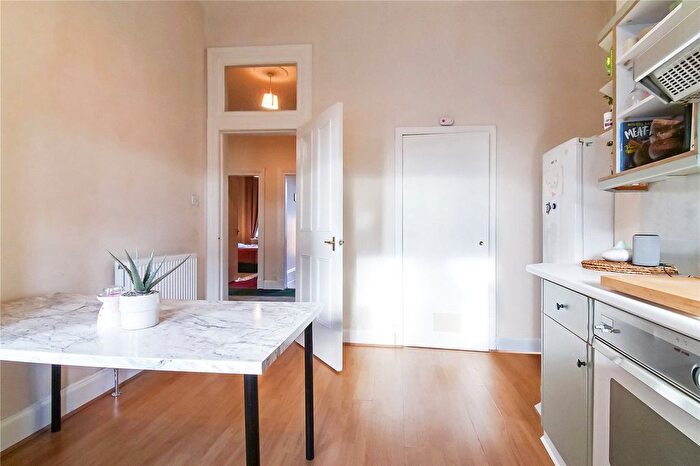 1 Bedroom Flat For Sale In High Street, Paisley, Renfrewshire, PA1