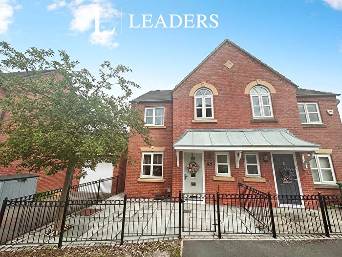 3 Bedroom Semi Detached House For Sale In Edgewater Place, Warrington, Cheshire, WA4