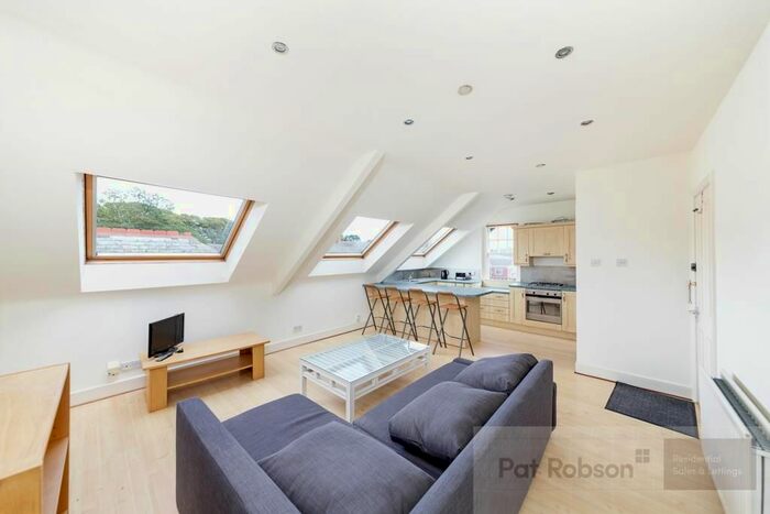 1 Bedroom Flat To Rent In Springbank Road, Sandyford, Newcastle Upon Tyne, NE2