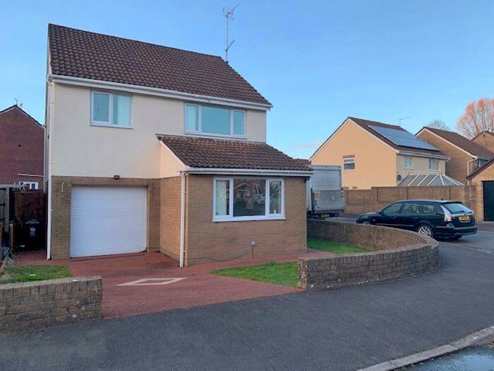 4 Bedroom Detached House To Rent In The Brades, Caerleon, NP18