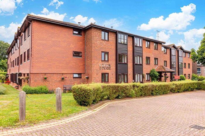 1 Bedroom Flat For Sale In Brighton Road, Crawley, RH11