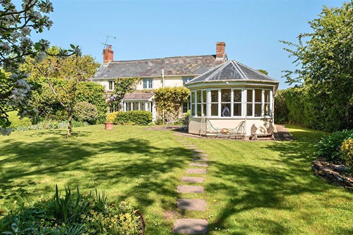 5 Bedroom Detached House For Sale In Puxey, Sturminster Newton, Dorset, DT10