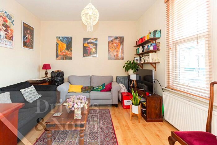 1 Bedroom Apartment To Rent In Stroud Green Road, Crouch Hill, London, N4