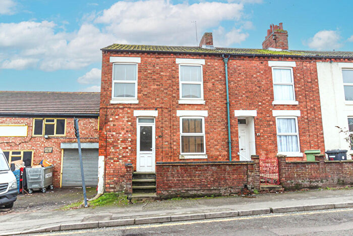 4 Bedroom End Of Terrace House To Rent In Regent Street, Wellingborough, NN8