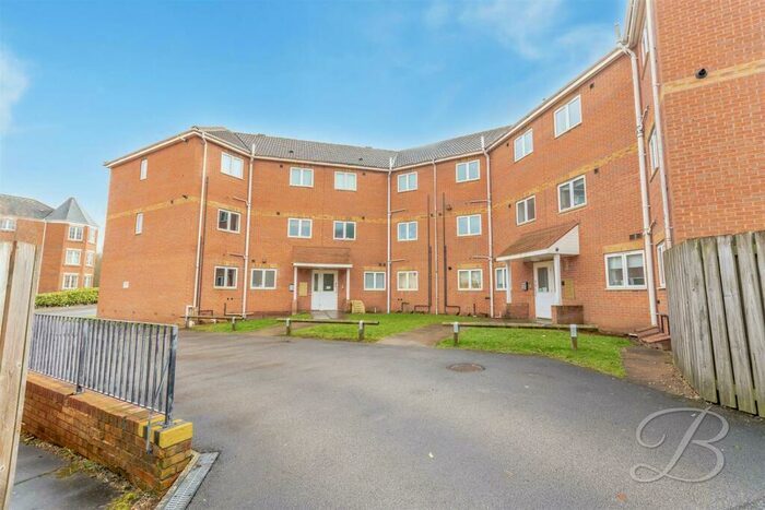 2 Bedroom Apartment To Rent In Heathfield Way, Mansfield, NG18
