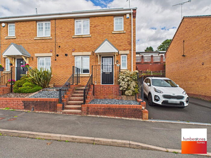 3 Bedroom Semi-Detached House To Rent In Hamilton Street, Oldbury, B68