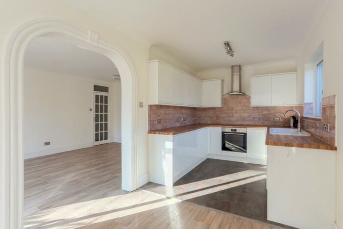 2 Bedroom Apartment To Rent In Eton Bank Court Tangier Lane, SL4