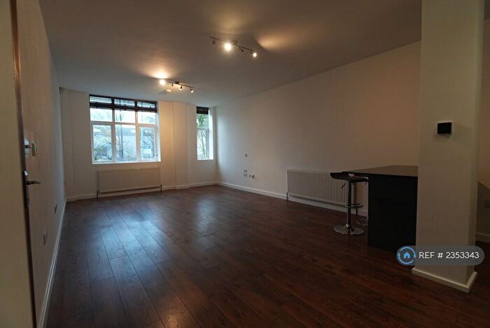 1 Bedroom Flat To Rent In The Bronze Works, London, SE26
