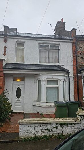 1 Bedroom Terraced House For Sale In Smithies Road, Abbey Wood, SE2