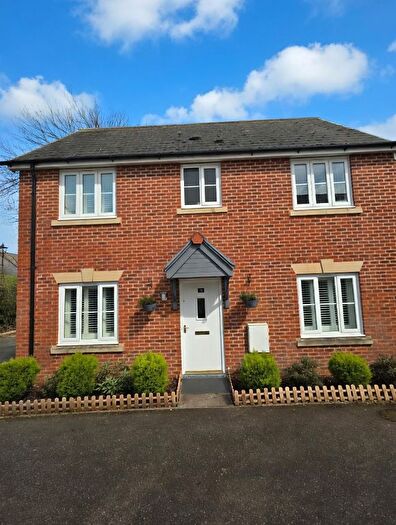 3 Bedroom Detached House For Sale In Veitch Close, Exeter, Devon, EX2