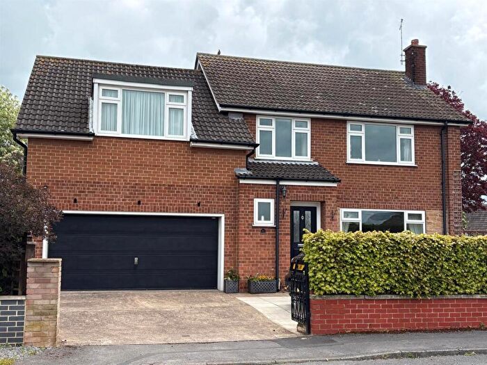 5 Bedroom House For Sale In Fountains Place, Northallerton, DL6