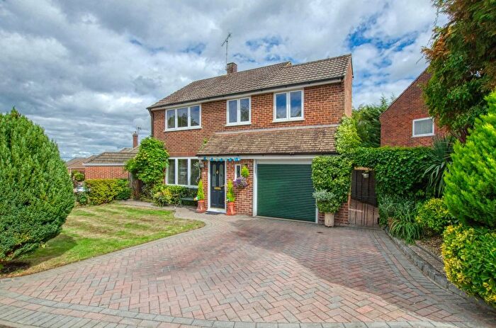 4 Bedroom Detached House For Sale In Clifton Gardens, West End, Southampton, SO18