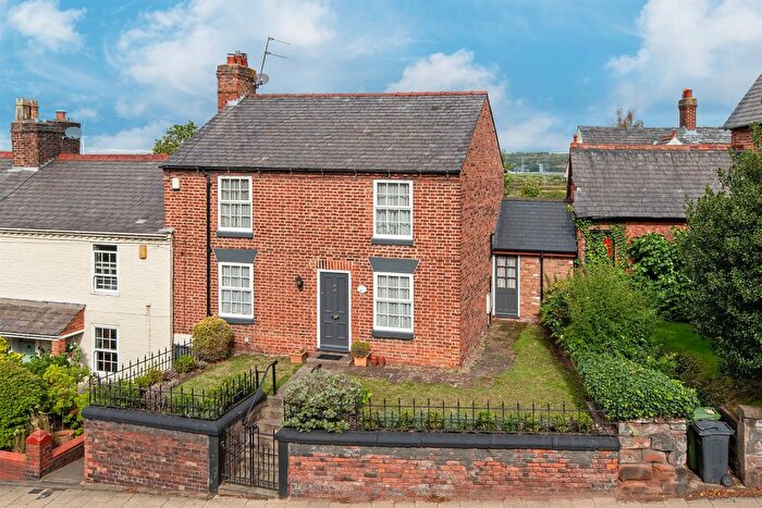 3 Bedroom Detached House For Sale In High Street, Frodsham, WA6