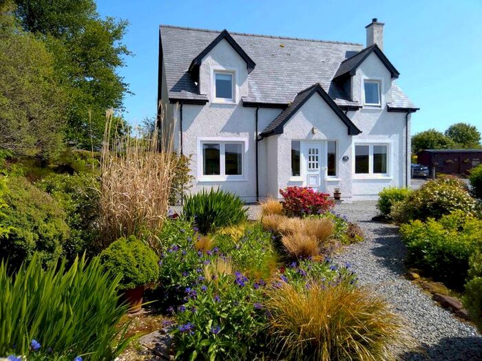 4 Bedroom Detached House For Sale In Kensalyre Park, Snizort, Isle Of Skye, IV51