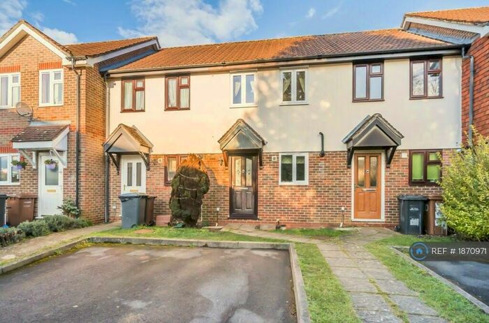 2 Bedroom Terraced House To Rent In Walled Meadow, Andover, SP10